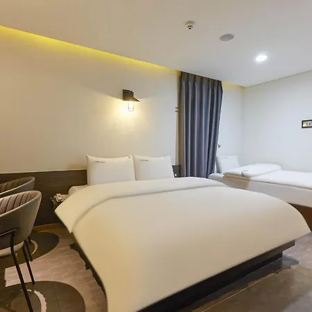 Hertz Hotel Seoul Exterior photo