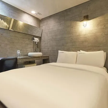 Hertz Hotel Seoul Exterior photo